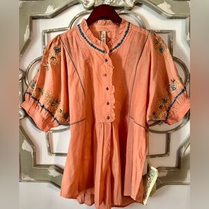 Aratta Embroidered Blouse with Puff Sleeves